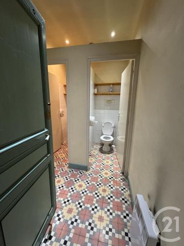 à vendre  289,94 m2 TRETS - 13