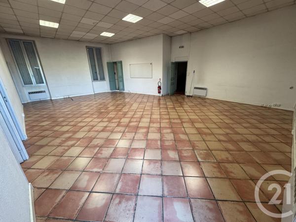 à vendre  289,94 m2 TRETS - 13