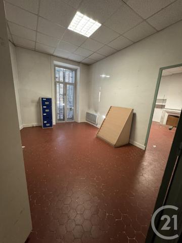 à vendre  289,94 m2 TRETS - 13