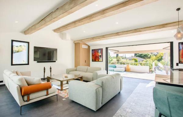 Maison à vendre  6 pièces - 280 m2 LA CROIX VALMER - 83