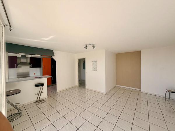 Appartement duplex Combs La Ville 3 pièces 2 chambres