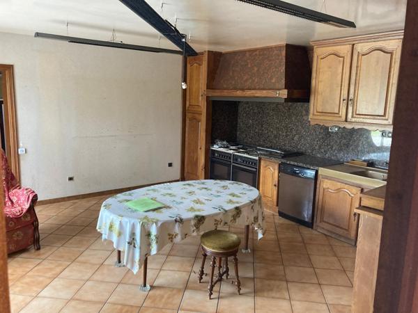 Bien de caractère de 260 m2 habitable dans un quartier historique de Châtillon sur seine !