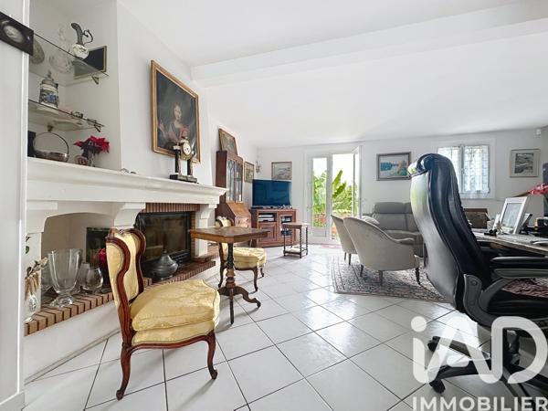 Maison à vendre 6 pièces 140 m² Rambouillet