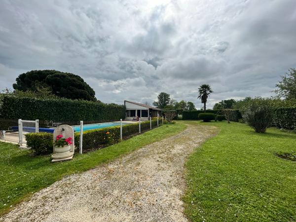 33560 SAINTE EULALIE - Maison 5 pièces 125 m² A VENDRE