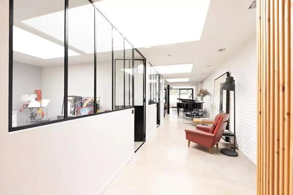 Boulogne – Jean-Jaurès – Loft en duplex avec terrasse