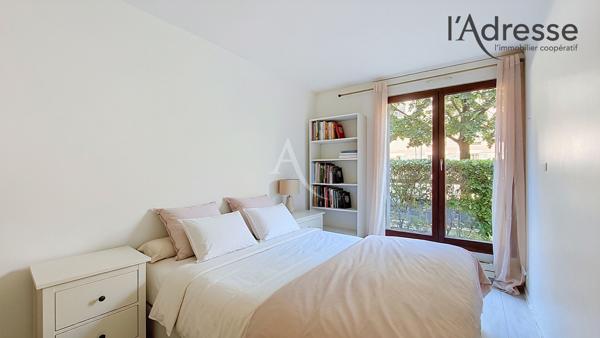 PUTEAUX/ Proche la Défense - Appartement 3 pièces de 70m² avec 2 Terrasses, Cave et Parking