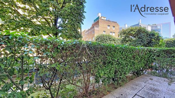 PUTEAUX/ Proche la Défense - Appartement 3 pièces de 70m² avec 2 Terrasses, Cave et Parking