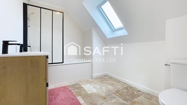 Maison contemporaine RE 2020 proche du bourg