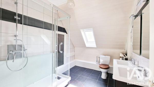 Maison à vendre 5 pièces 116 m² Carhaix-Plouguer