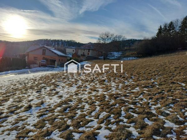 Terrain à batir de 1513m² dont 570m² de constructible, exposé Sud/Ouest sur la commune de MONTCLAR