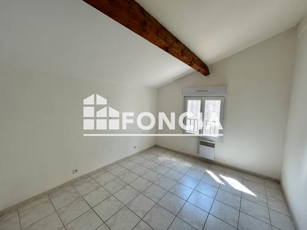 Location Appartement 3 pièces 70 m² - 189 CHEMIN COSTE CANET Bellegarde 30127