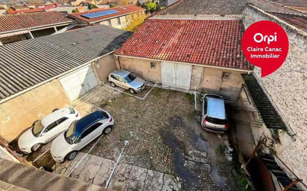 Immeuble à vendre    7 pièces •  Castres