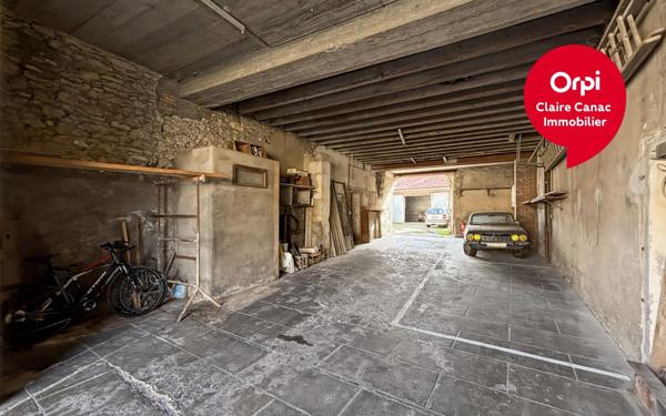 Immeuble à vendre    7 pièces •  Castres