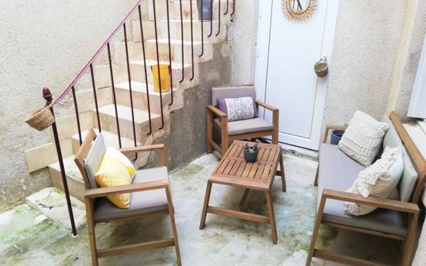 Immeuble à vendre    7 pièces •  Poitiers