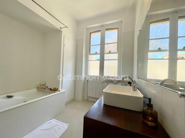 MAISON DE MAÎTRE 6 PIÈCES 172 M2