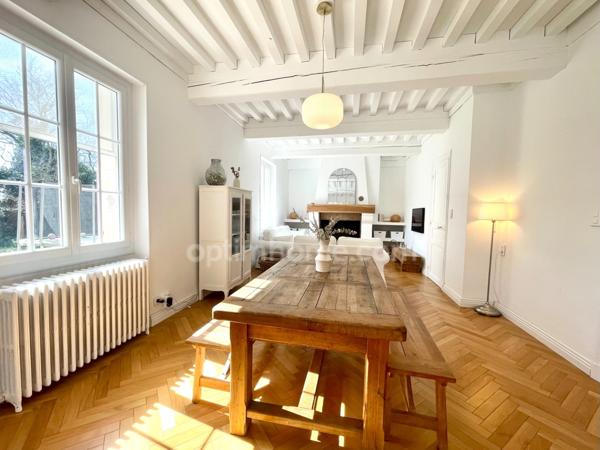 MAISON DE MAÎTRE 6 PIÈCES 172 M2