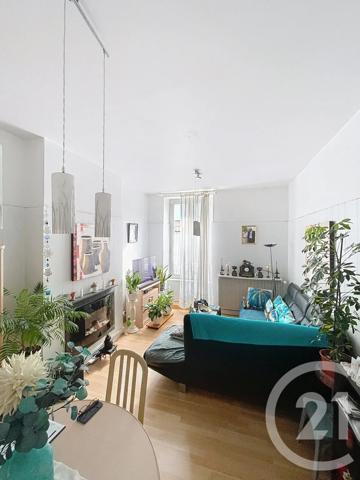 Appartement T3 à vendre  3 pièces - 59,08 m 2   CEYRAT  - 63