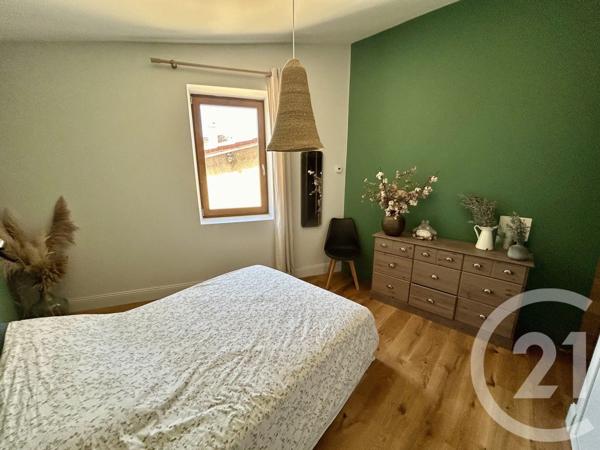 Appartement Duplex à vendre  4 pièces - 101,50 m 2   MILLERY  - 69
