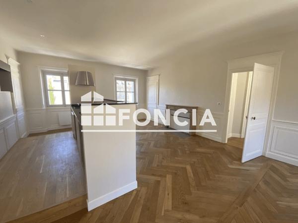 Location Appartement 3 pièces 88.83 m² - 3 RUE DU LYCEE Besançon 25000