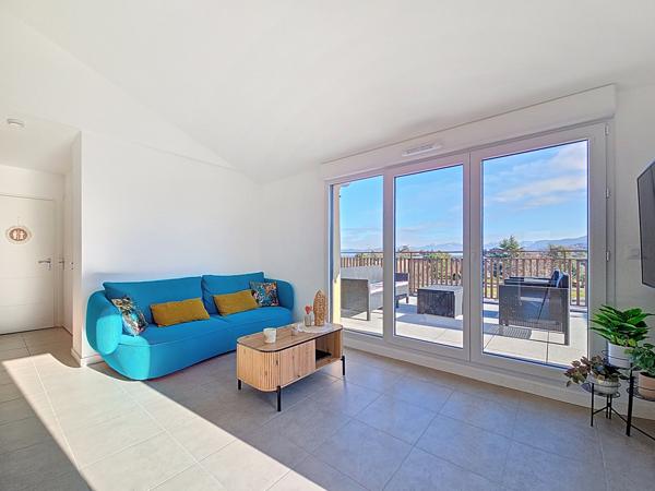 Appartement en Attique Amphion