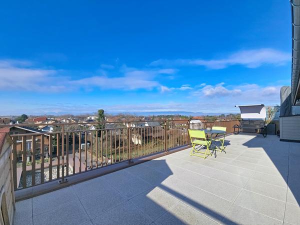 Appartement en Attique Amphion