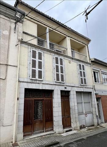 Maison à vendre |  Montréjeau |  10 pièces | 230 m²