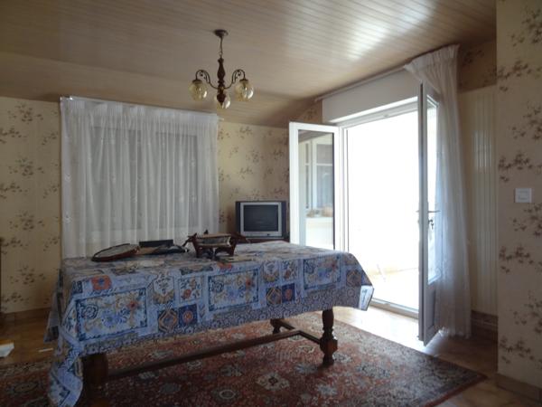 Plounévez-Quintin (22110) Maison dans un cadre paisible, un projet à saisir