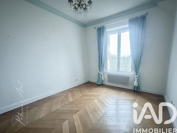 Appartement à vendre 4 pièces 109 m² Fontainebleau