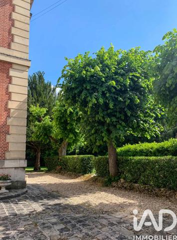 Appartement à vendre 4 pièces 109 m² Fontainebleau