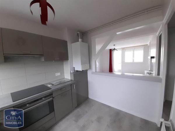 Appartement à louer 3 pièces 72.3m²