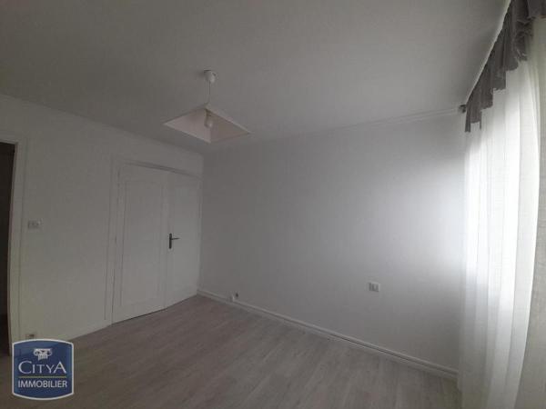 Appartement à louer 3 pièces 72.3m²