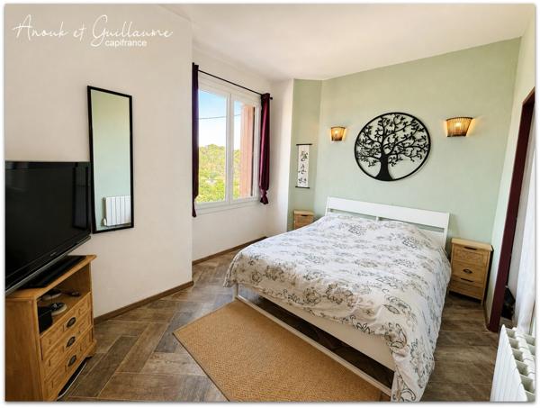Exclusivité - Maison de village de 120m² habitable environ 5 pièces avec terrasse – Aspiran (34800)