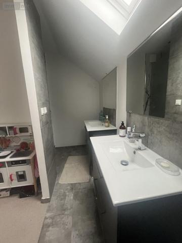 Maison à vendre à Avrillé dans le Maine-et-Loire (49240), ref : 49014-1784