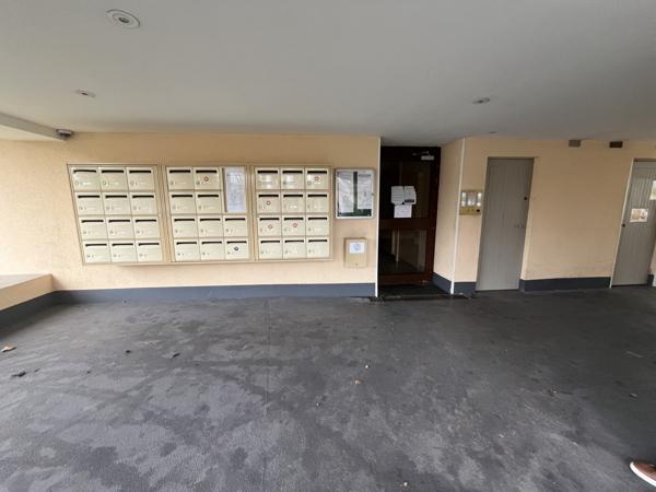 L'Île-Saint-Denis (93450) ILE ST DENIS 93 -2 pièces 38M²