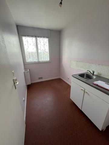 L'Île-Saint-Denis (93450) ILE ST DENIS 93 -2 pièces 38M²