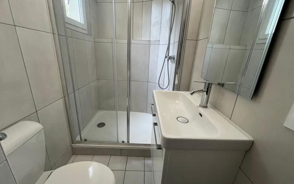 Appartement à louer    1 pièce •  Bourg-la-Reine