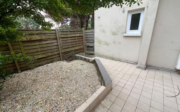 Appartement à louer    1 pièce •  Bourg-la-Reine