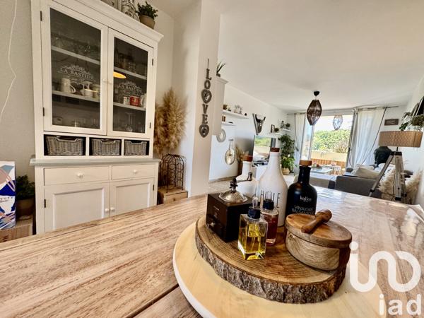 Appartement à vendre 3 pièces 65 m² Cogolin