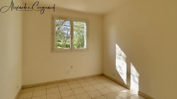 A vendre SAINT GERMAIN DES PRES (81) – Maison de plain-pied, 3 chambres, garage et jardin