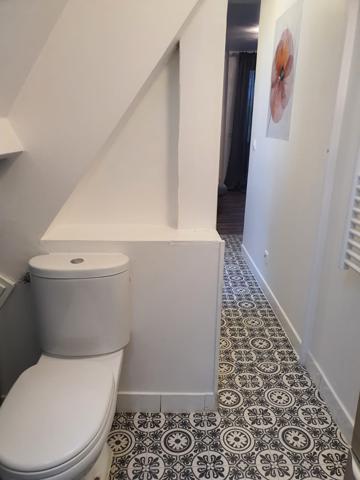 Noisy-le-Sec (93130) IMMEUBLE DE RAPPORT DIVISE EN 9 LOTS DE DEUX et TROIS PIECES RENTABILITE 10% BRUT