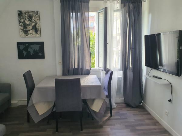 Noisy-le-Sec (93130) IMMEUBLE DE RAPPORT DIVISE EN 9 LOTS DE DEUX et TROIS PIECES RENTABILITE 10% BRUT