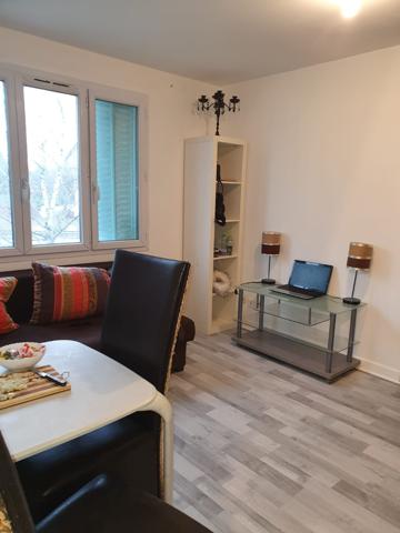 Noisy-le-Sec (93130) IMMEUBLE DE RAPPORT DIVISE EN 9 LOTS DE DEUX et TROIS PIECES RENTABILITE 10% BRUT