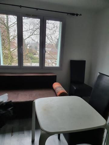 Noisy-le-Sec (93130) IMMEUBLE DE RAPPORT DIVISE EN 9 LOTS DE DEUX et TROIS PIECES RENTABILITE 10% BRUT