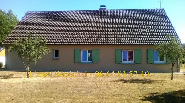 Maison entièrement de plain - pied 7 pièces de 100 m2 sans aucune nuisance sonore et visuelle sur une parcelle de plus de 4 800 m2