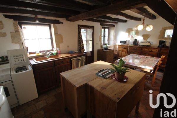 Maison 3 pièces de 70 m² à Le Petit-Pressigny (37350)