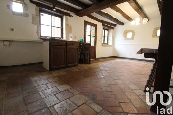 Maison 3 pièces de 70 m² à Le Petit-Pressigny (37350)