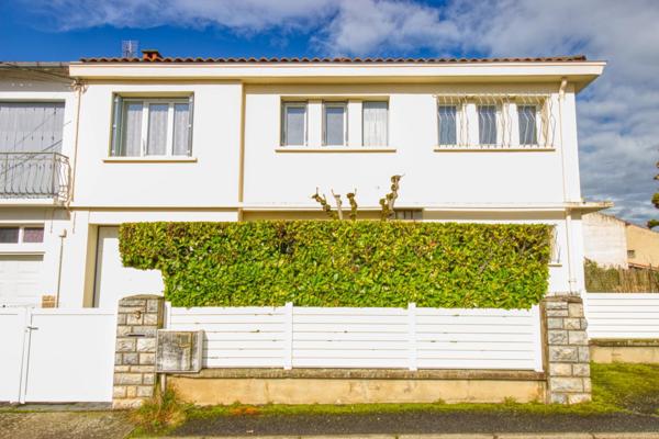 Maison 108 m2 dans une impasse à 15 min à pied du centre ville