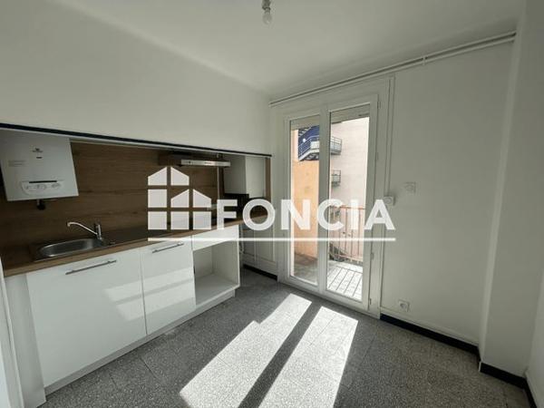 Location Appartement 3 pièces 81.5 m² - 38 AVENUE WILSON Beziers 34500