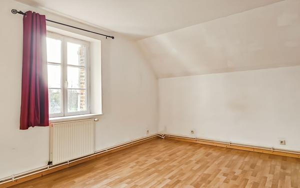 Maison à vendre    4 pièces • 118,02 m2 Bazicourt