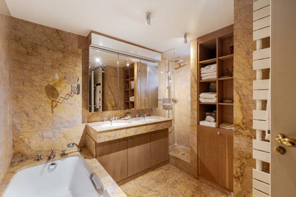 Appartement Paris 6e - PLACE DE FURSTEMBERG